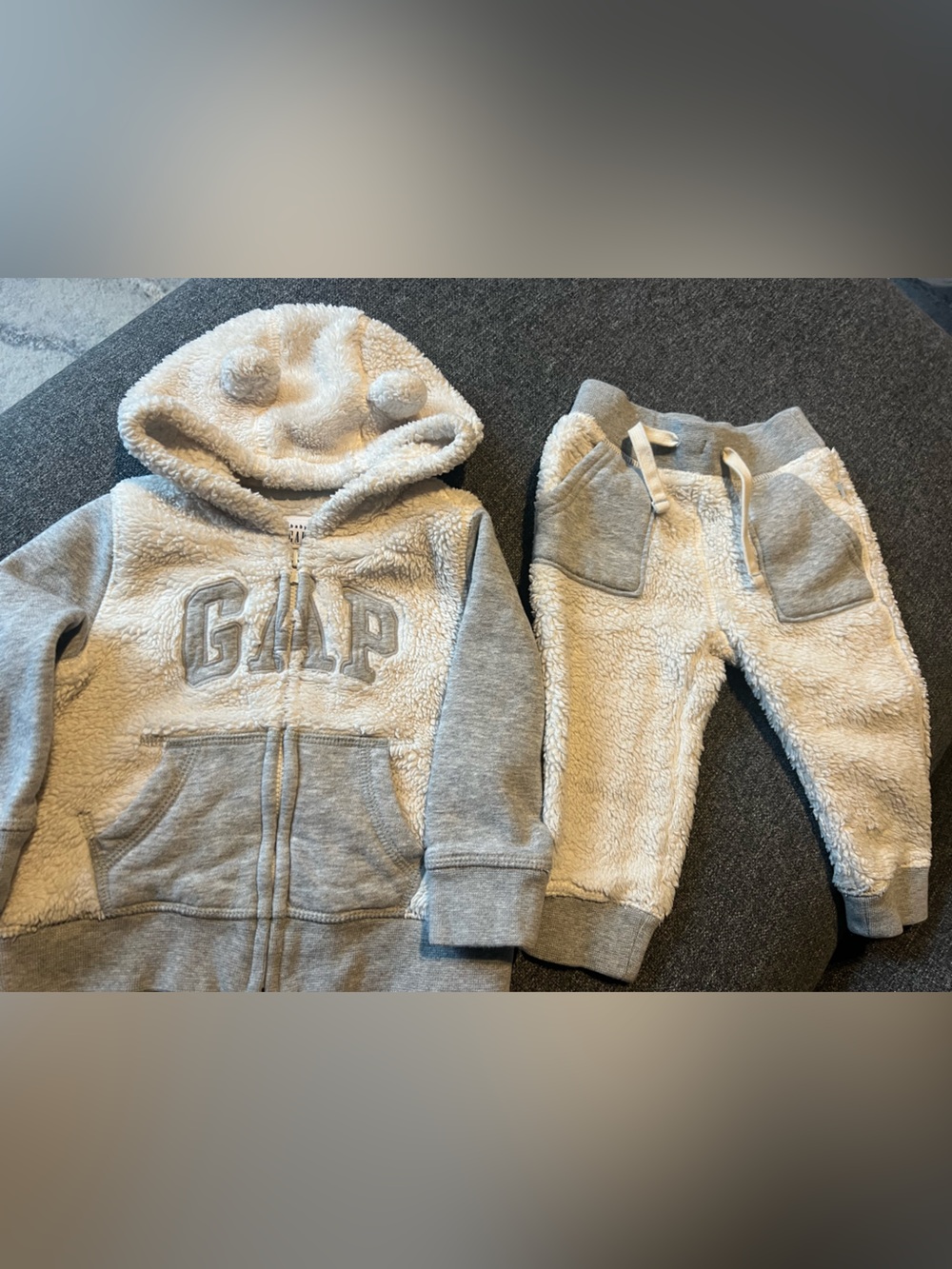 GAP baby Cream & Gray Sherpa Hoodie and Jogger Set 12-18months
